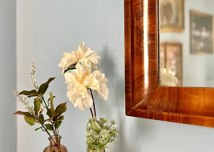 Apartment Casa Tudor, Charmy Eccentric Flat In Piccola Londra 10 Min From Center *